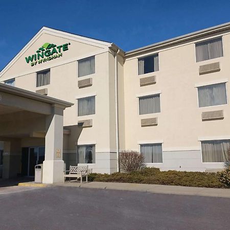 Wingate By Wyndham Pittsburgh New Stanton Hotel Eksteriør billede